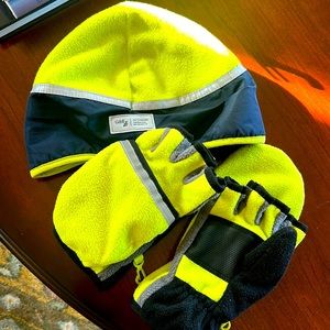 Gap winter hat & gloves set